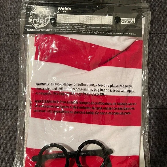 Costume Where’s Waldo Men’s LG/XL NWT
Red/White Striped Shirt w Black Glasses - Picture 2 of 5